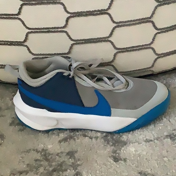 Team Hustle D10 GS 'Grey Fog Mystic Navy - Picture 2 of 8